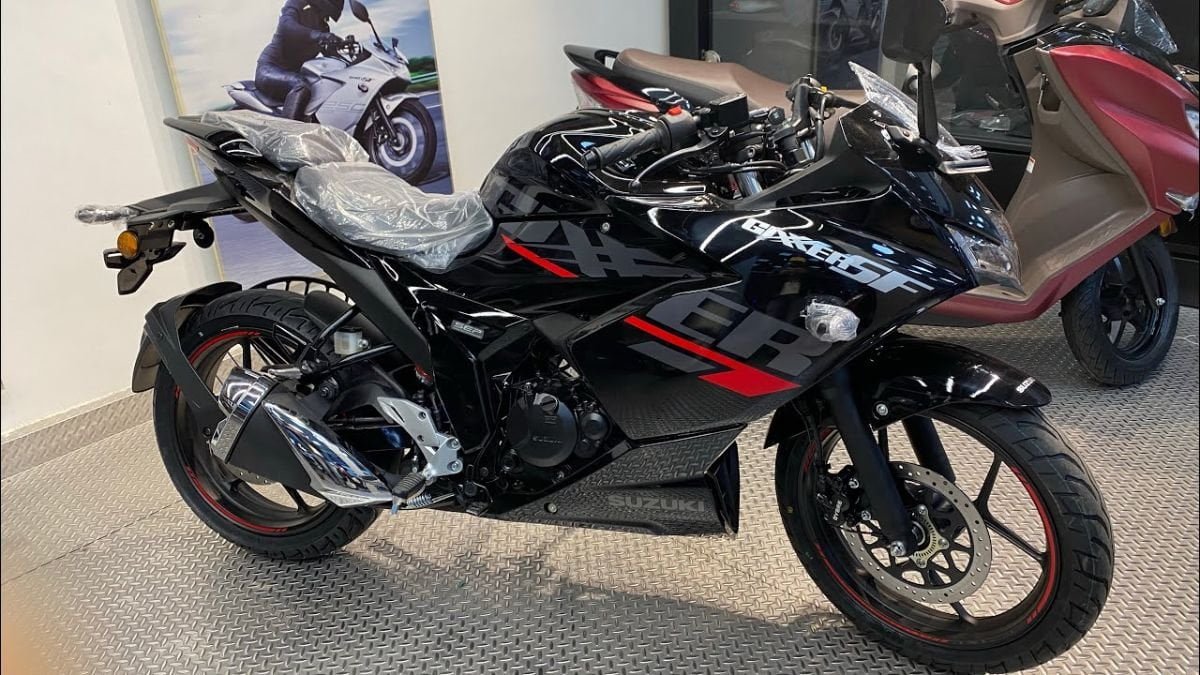 Suzuki Gixxer 150 स्पोर्ट्स बाइक ने बाइक लवर्स पर ढाया कहर, कम कीमत में मिलेंगे मॉडर्न फीचर्स